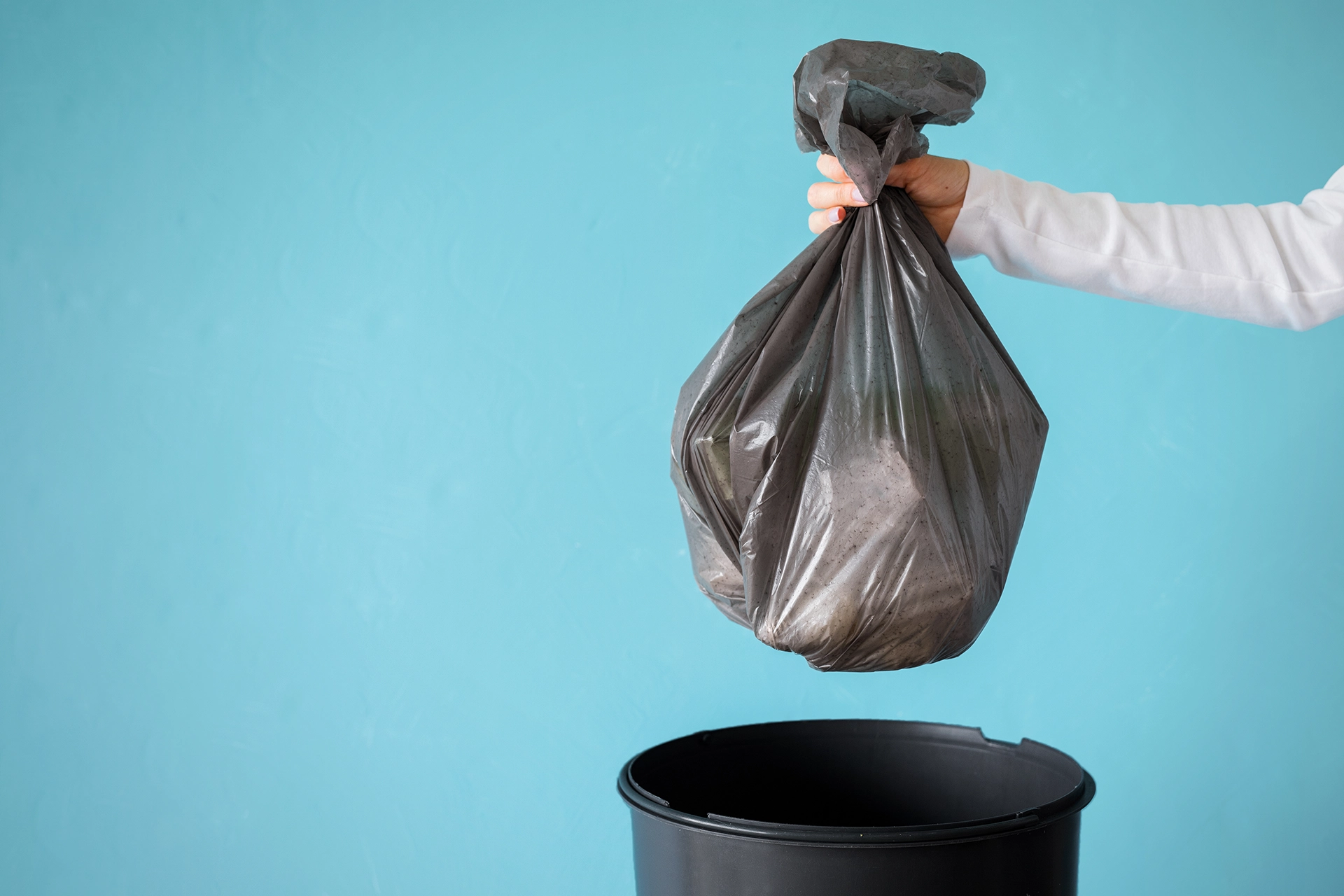 Comment notre agence de communication vous accompagne sur votre problématique déchets ?